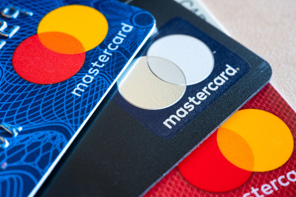 مستر کارت چیست؟ کاربرد و مزایای Mastercard